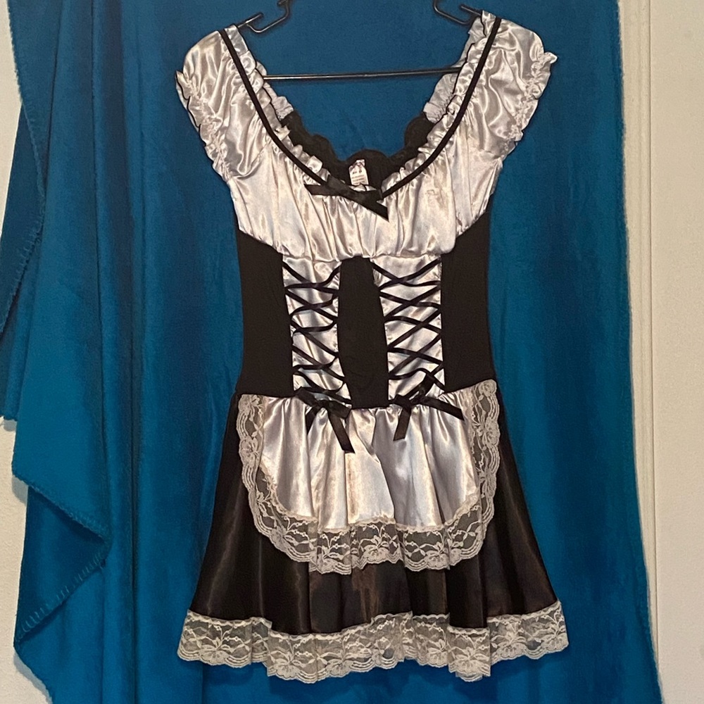 French maid costume